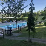 In With Pool & Casa vacanze *